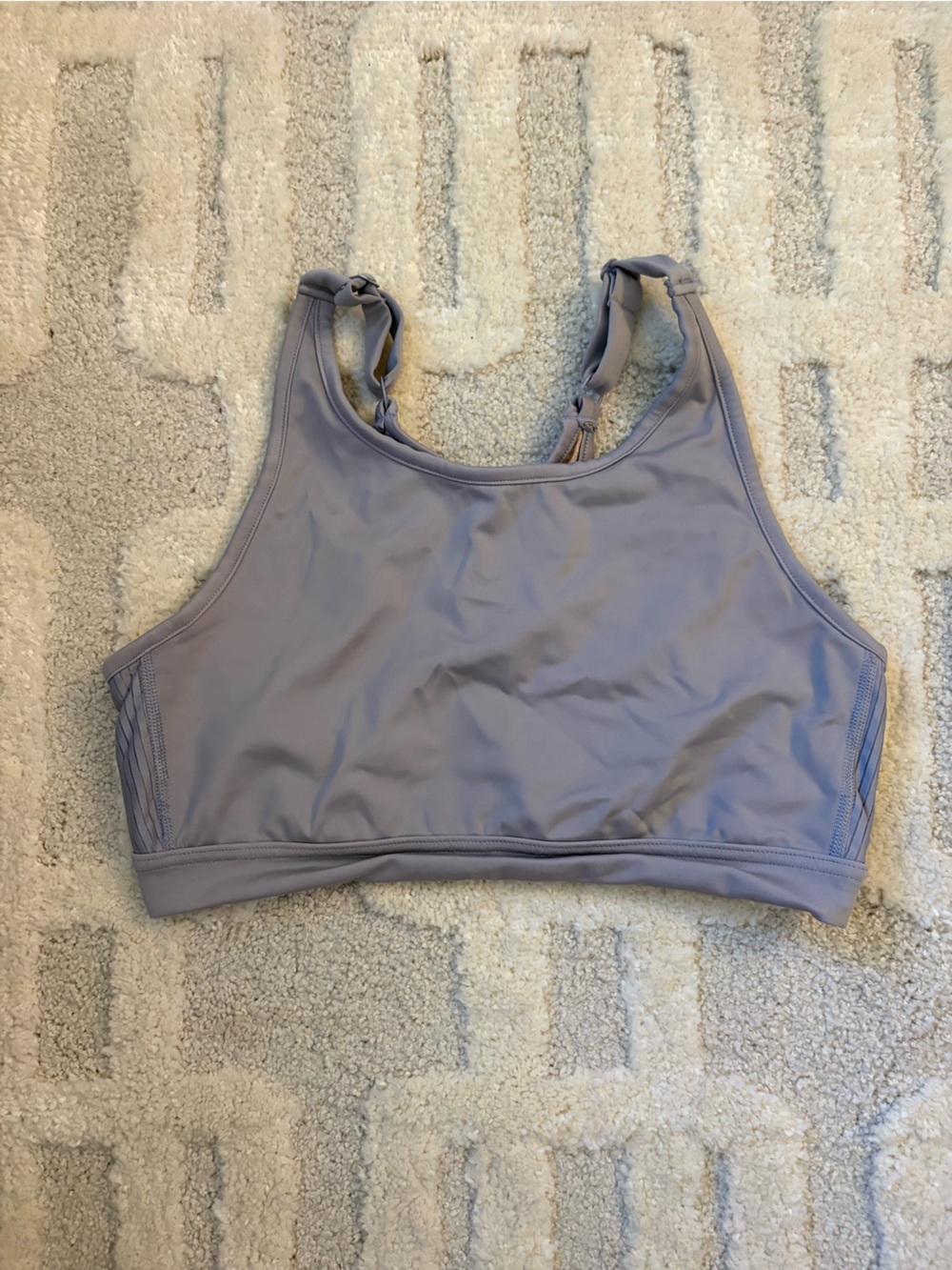 Tavi High-Neck Sports Bra in Light Lavender-Gray